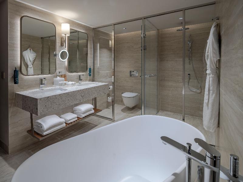 Doubletree By Hilton Istanbul Macka image