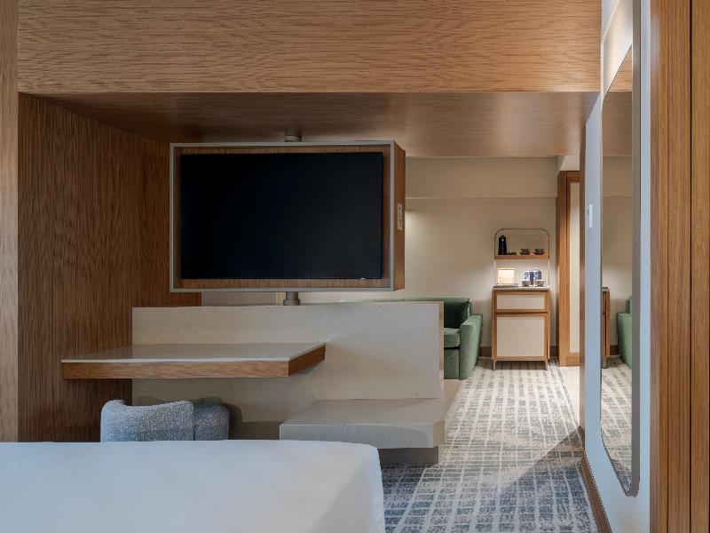 Doubletree By Hilton Istanbul Macka image