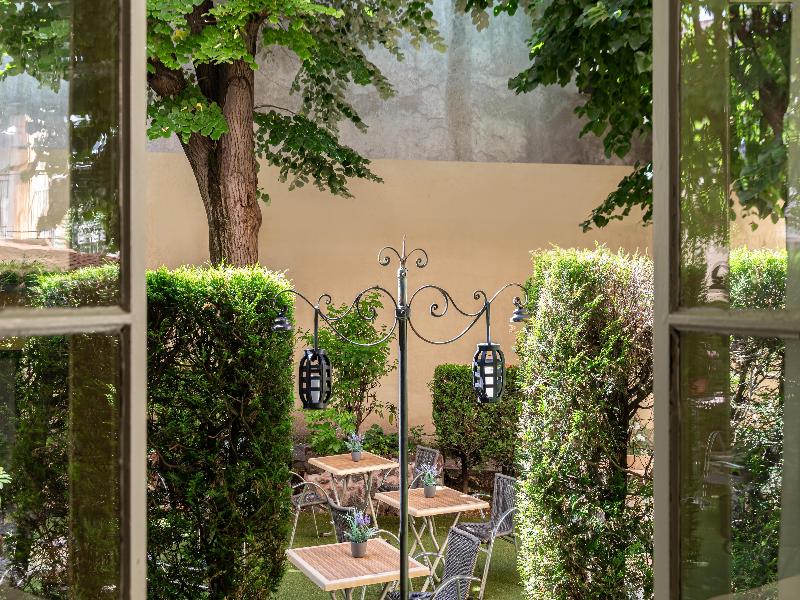 Best Western Le Bristol image