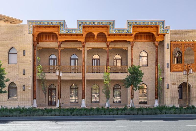 Farovon Boutique image