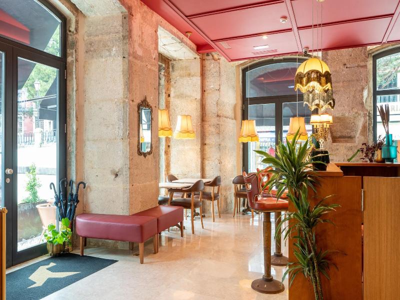 Boemio Flh Hotels image