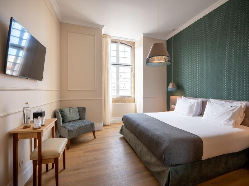 Boemio Flh Hotels image