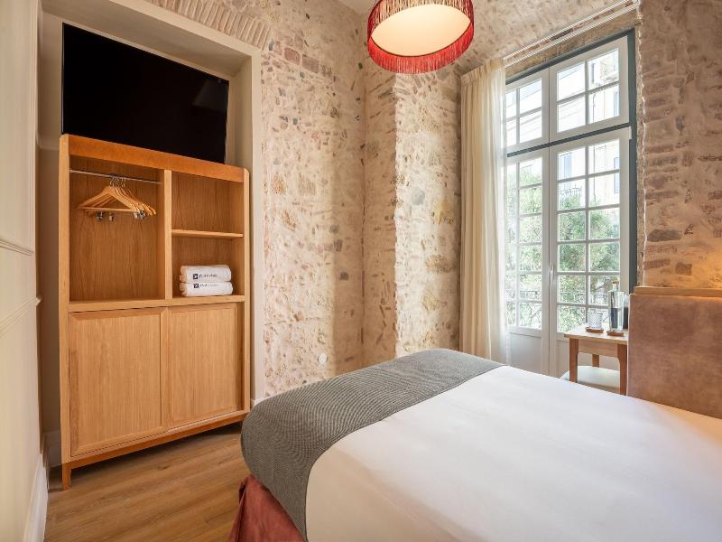 Boemio Flh Hotels image