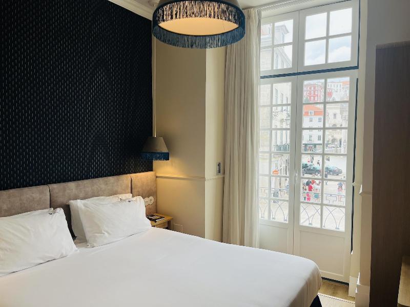 Boemio Flh Hotels image