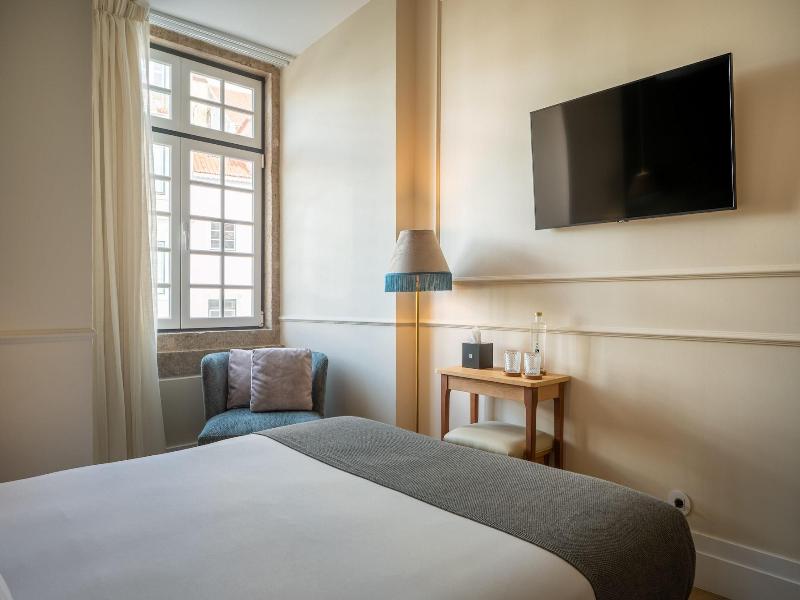 Boemio Flh Hotels image