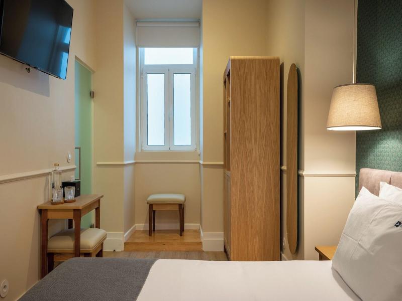 Boemio Flh Hotels image