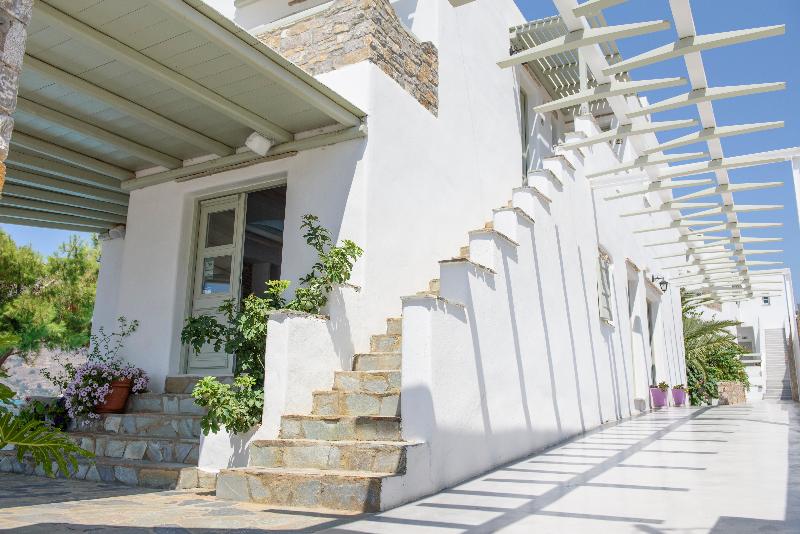 Yperia Hotel image