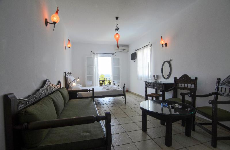 Yperia Hotel image
