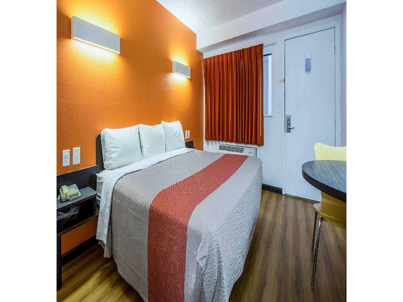 Motel 6 Ashland, Oh image