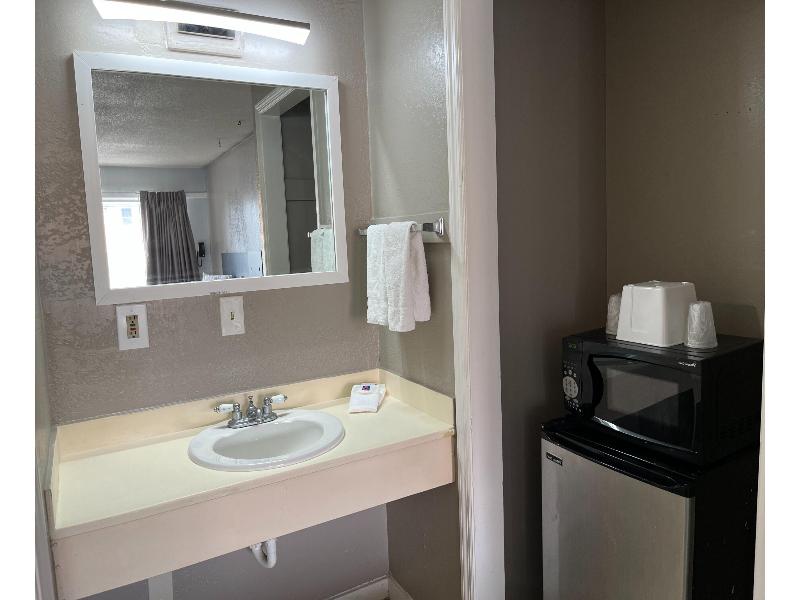 Motel 6 Cordele, GA image