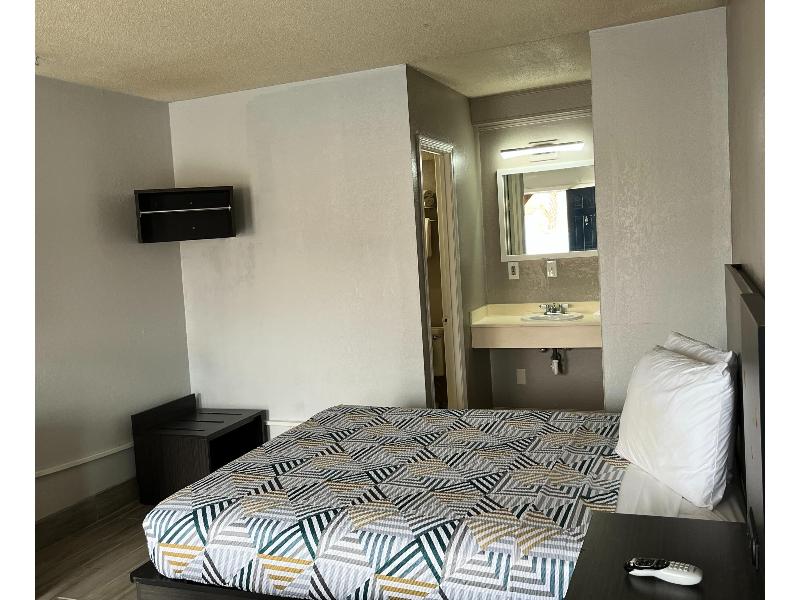 Motel 6 Cordele, GA image
