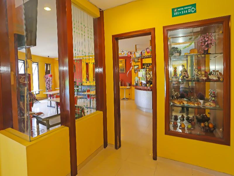 Townhouse Oak Hotel Fiducia Pasar Minggu image