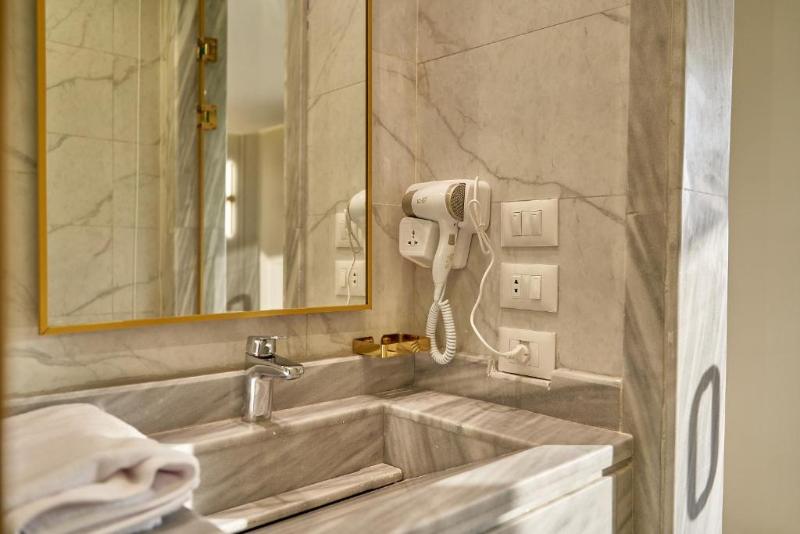 Pyramids Charm Hotel image