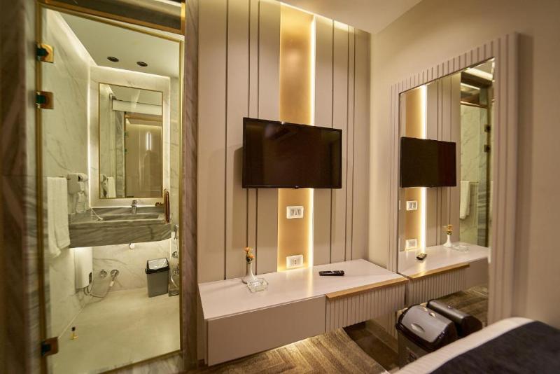 Pyramids Charm Hotel image