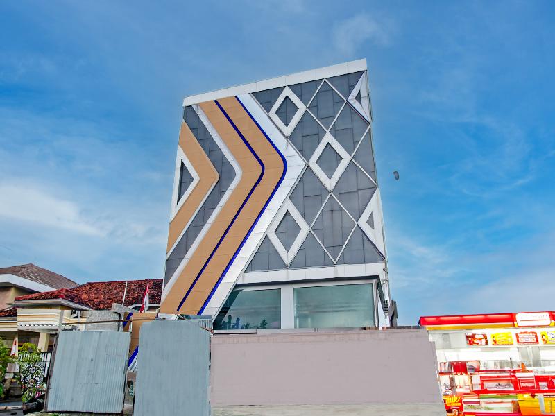 Townhouse Oak Near The Park Mall Semarang image