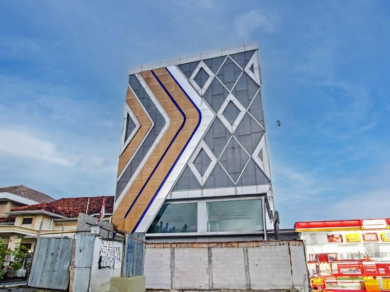 Townhouse Oak Near The Park Mall Semarang image