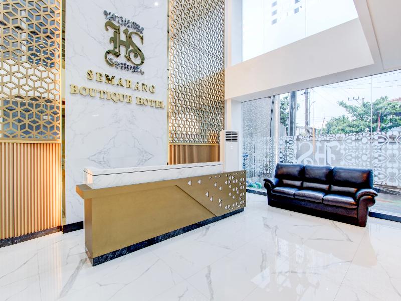 Townhouse Oak Near The Park Mall Semarang image