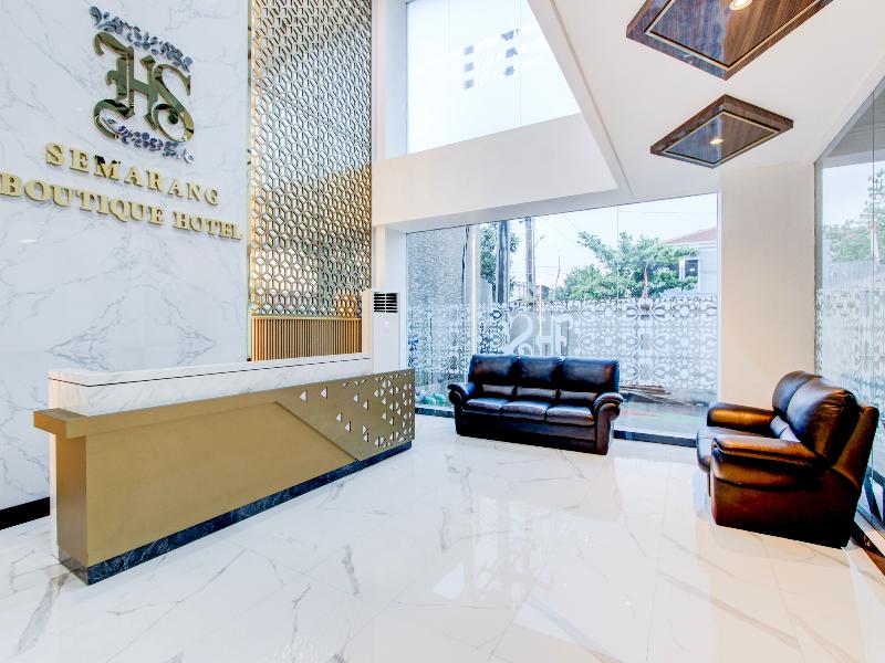 Townhouse Oak Near The Park Mall Semarang image