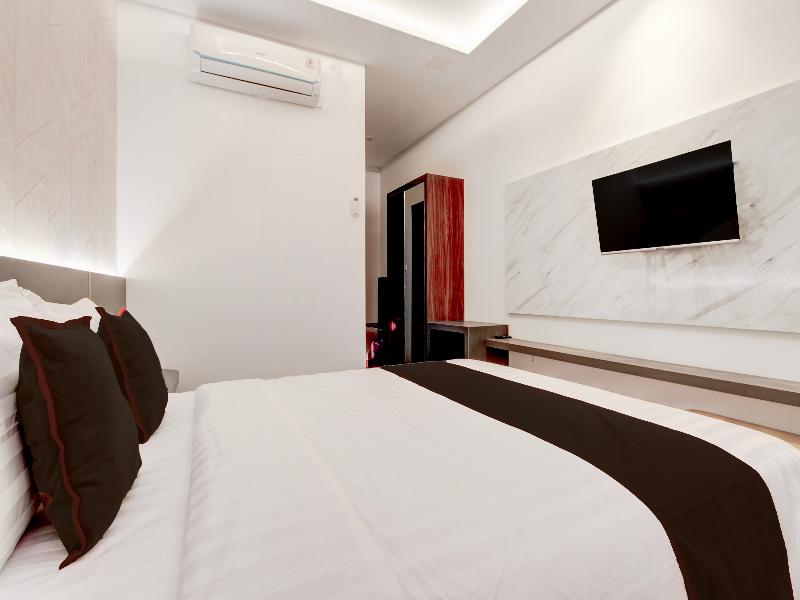 Townhouse Oak Near The Park Mall Semarang image