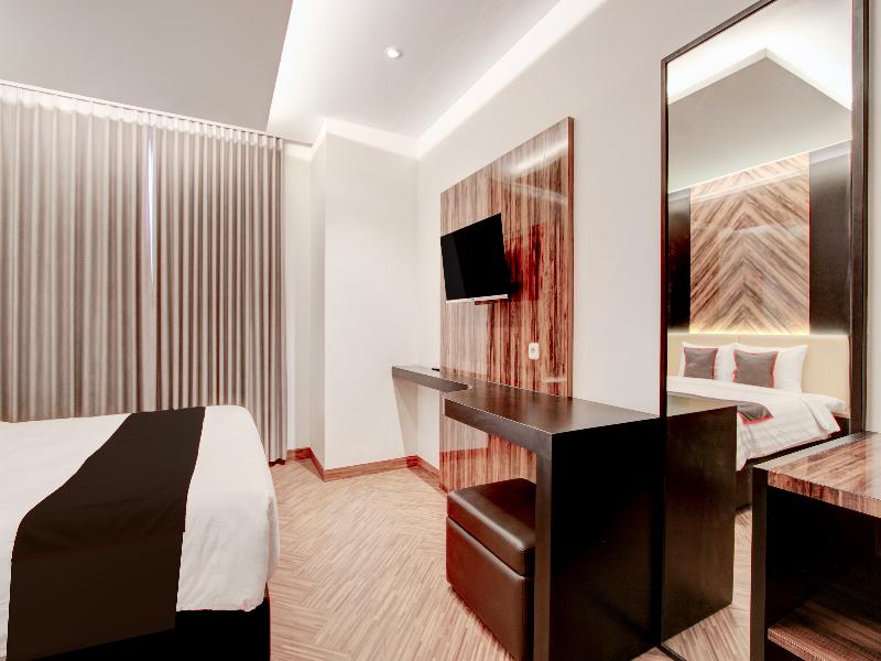 Townhouse Oak Near The Park Mall Semarang image