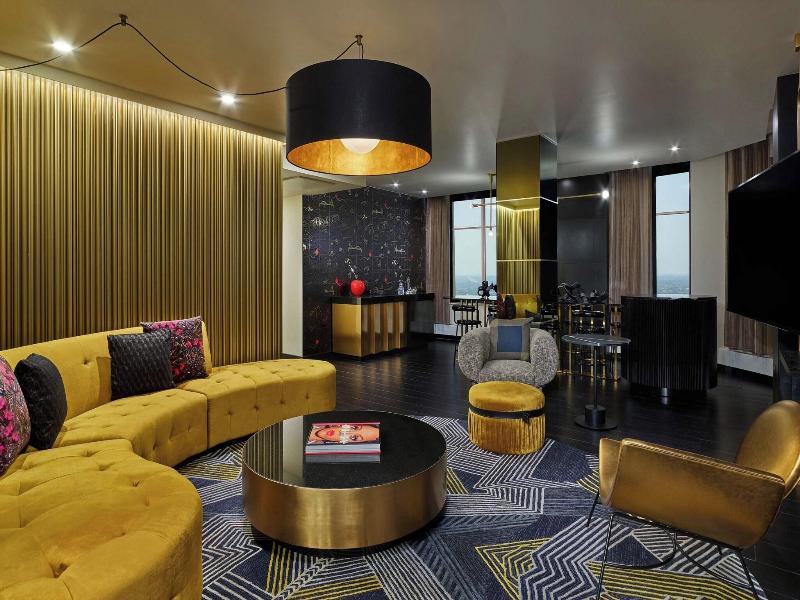 W Minneapolis-The Foshay — photo 162