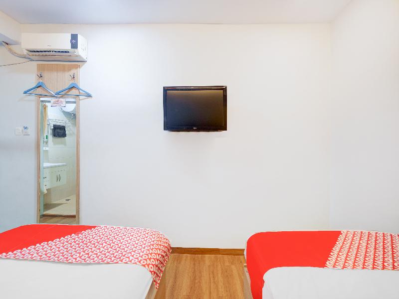 Hotel O Tanjung Duren Near Mall Citraland image