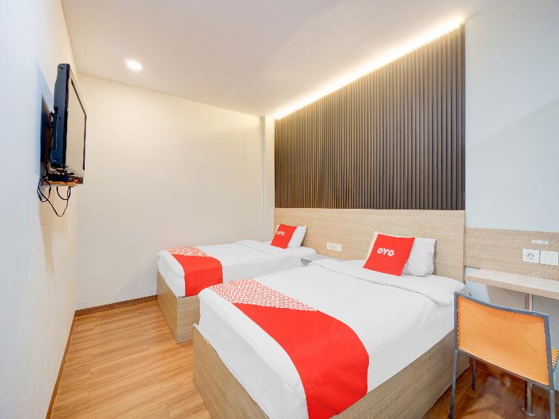 Hotel O Tanjung Duren Near Mall Citraland image
