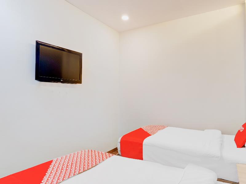 Hotel O Tanjung Duren Near Mall Citraland image