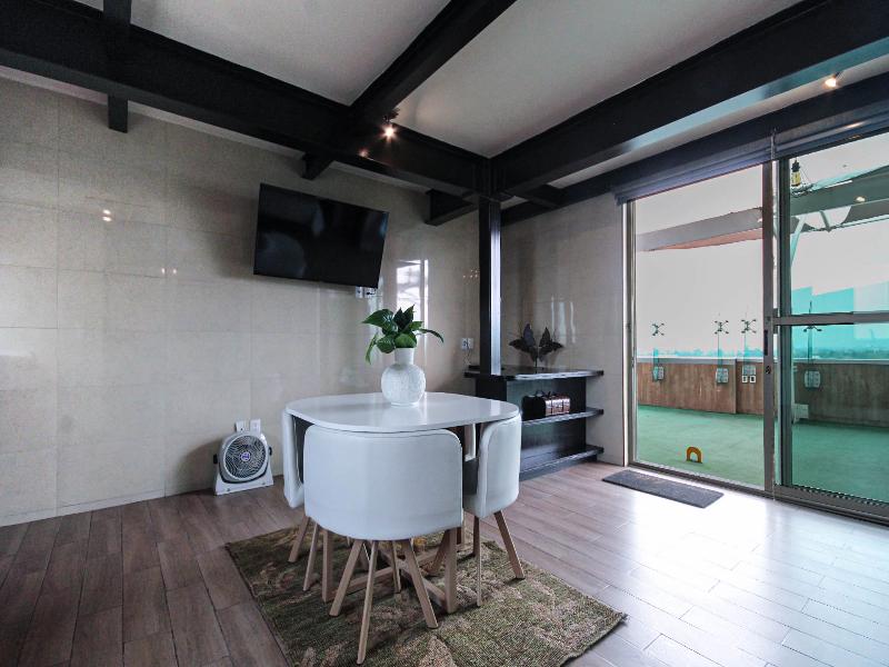 Mr. Herold Homes image