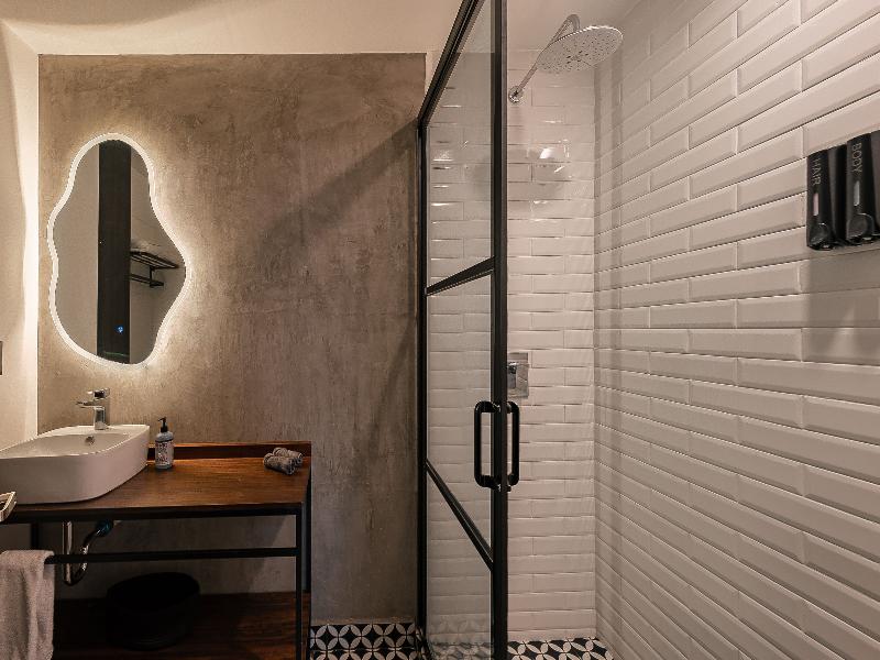 Mr. Herold Homes image