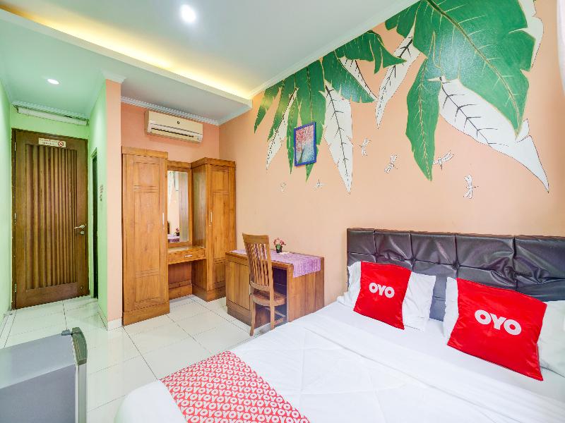 Hotel O Tebet Near Tebet Station image
