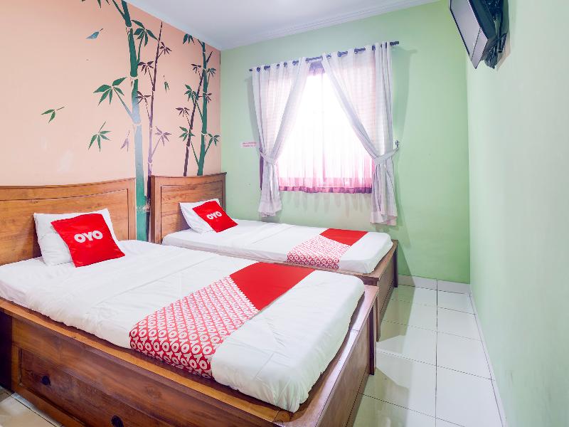 Hotel O Tebet Near Tebet Station image
