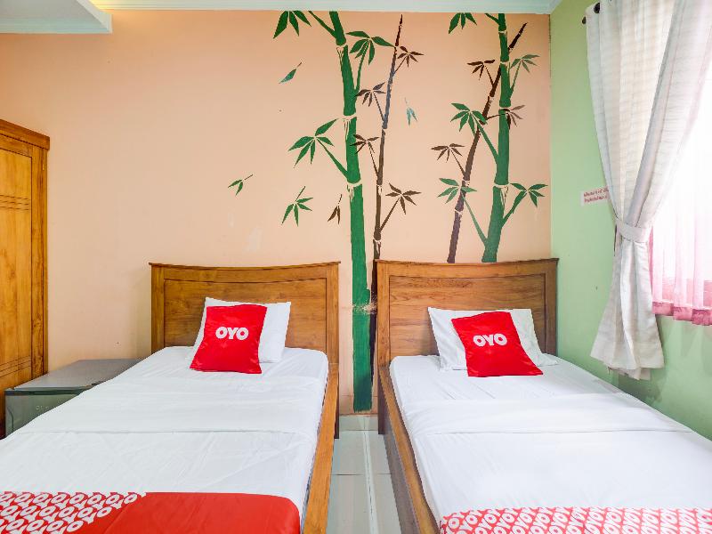 Hotel O Tebet Near Tebet Station image