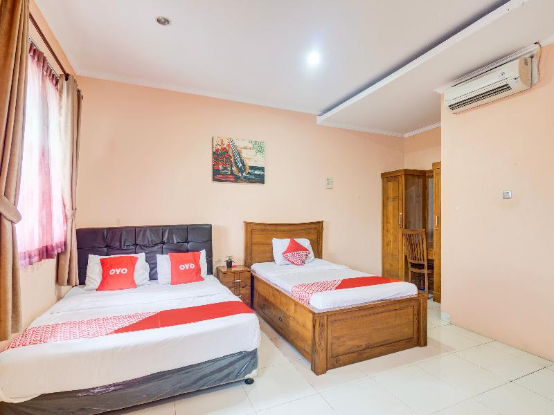 Hotel O Tebet Near Tebet Station image