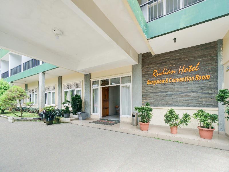 Hotel O Bogor Near Taman Safari image