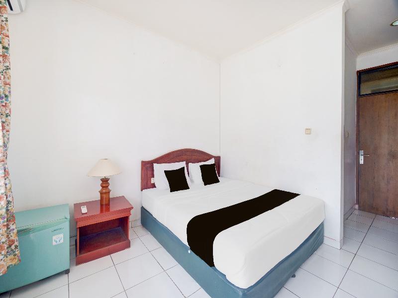 Hotel O Bogor Near Taman Safari image