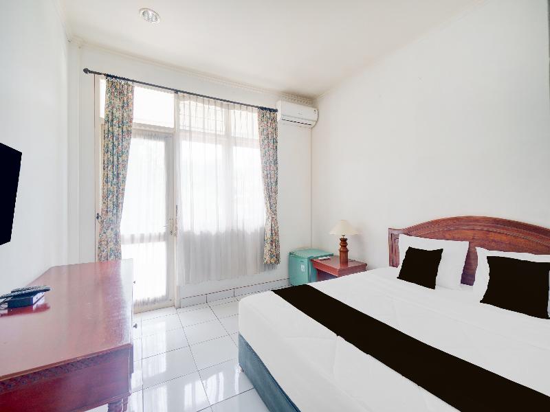 Hotel O Bogor Near Taman Safari image