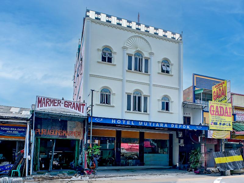 Hotel O Depok Near Bhayangkara Brimob Hospital image