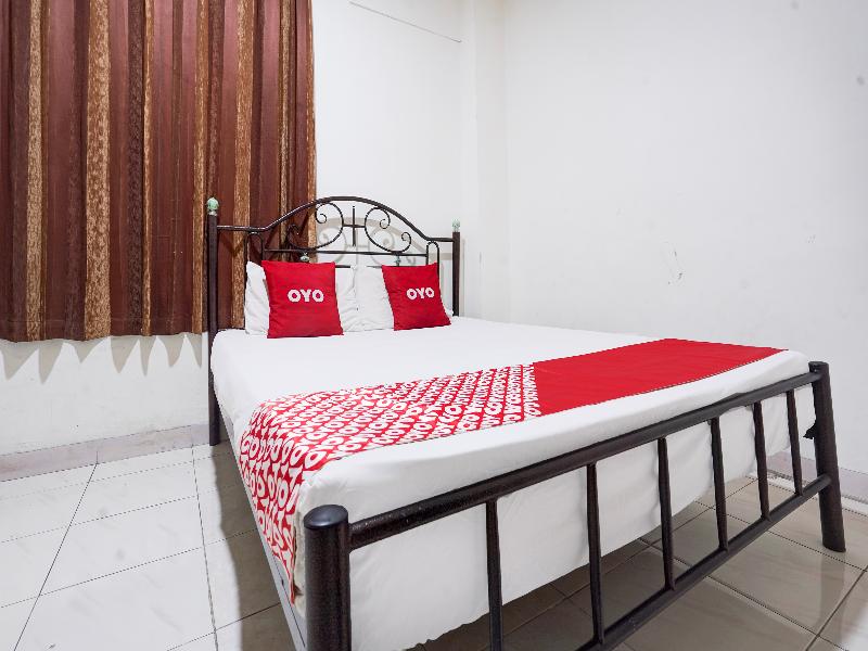Hotel O Rappocini Near Rsia Paramount image