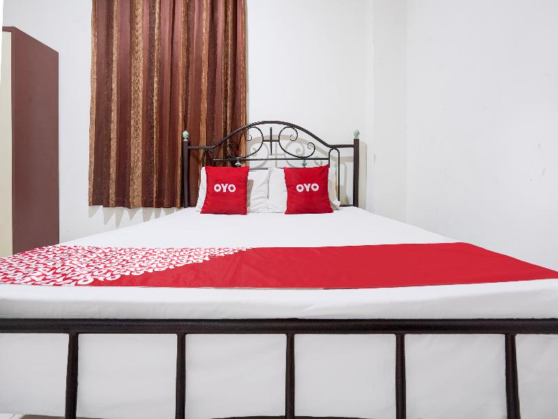 Hotel O Rappocini Near Rsia Paramount image