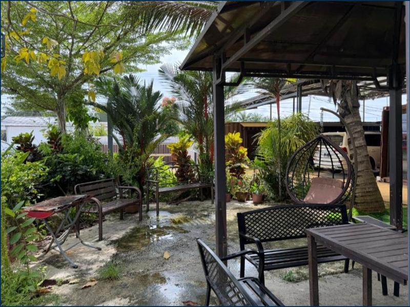 Chan's Smart Living Inn — view