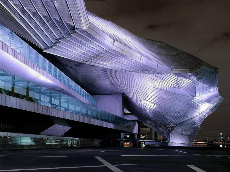 Khl Apartments image