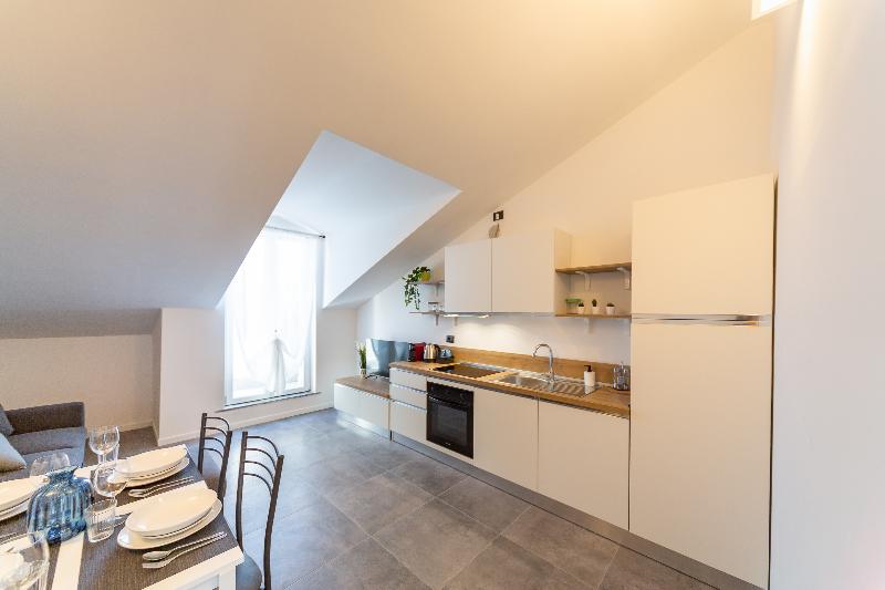 Khl Apartments image
