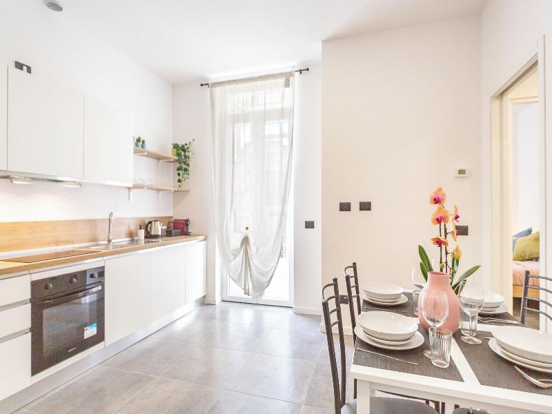 Khl Apartments image