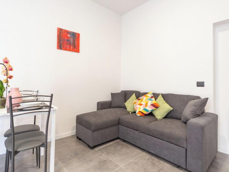 Khl Apartments image