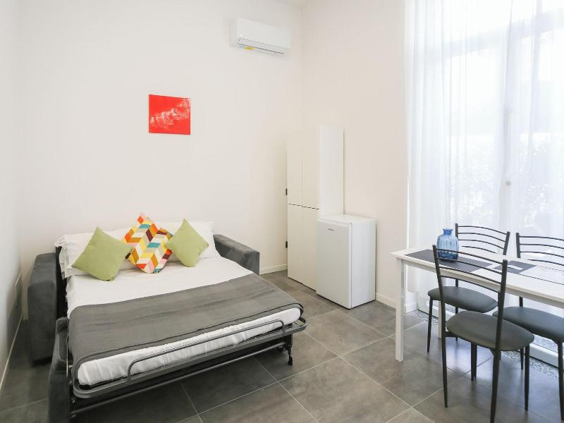 Khl Apartments image