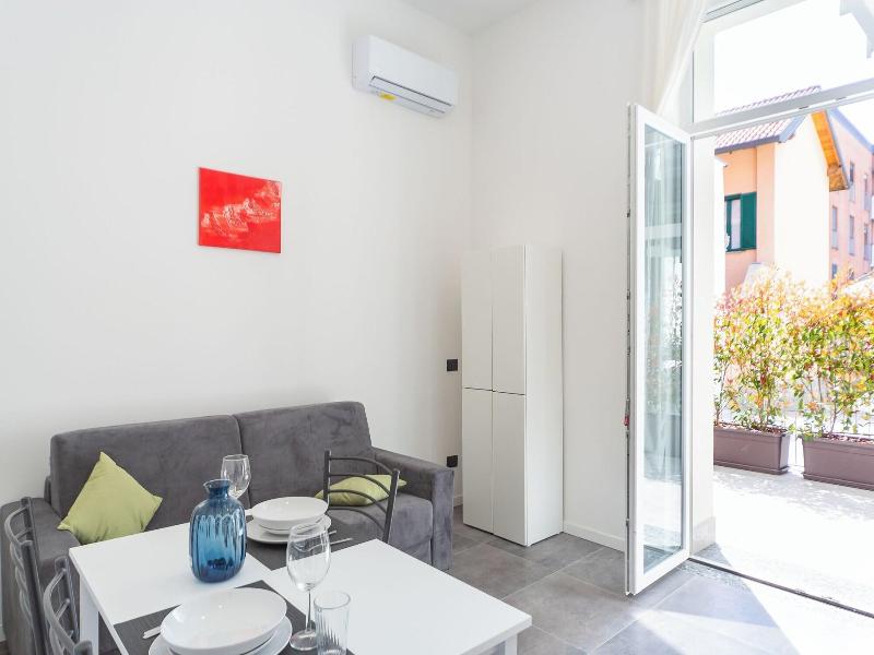 Khl Apartments image