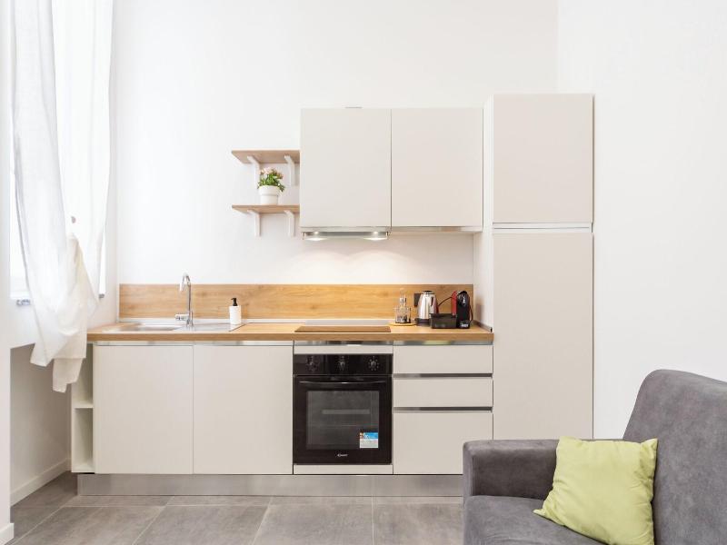 Khl Apartments image