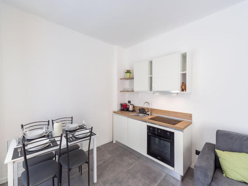 Khl Apartments image
