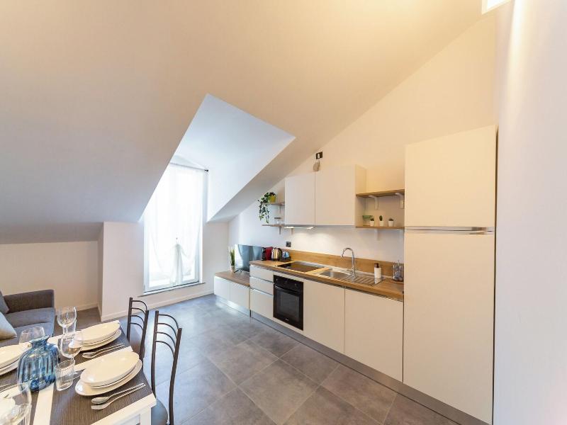Khl Apartments image